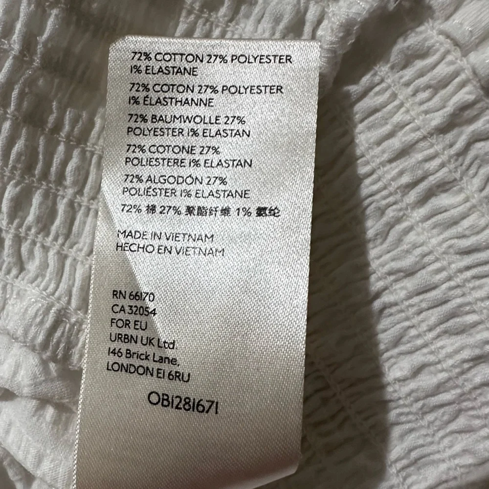 ANTHROPOLOGIE White Long Sleeve Rebecca Smocked Top - Picture 11 of 12
